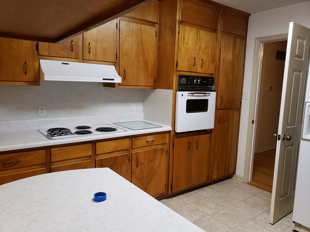 2606 Spring Valley Drive Aiken, SC 29803 - Photo 6 of 23