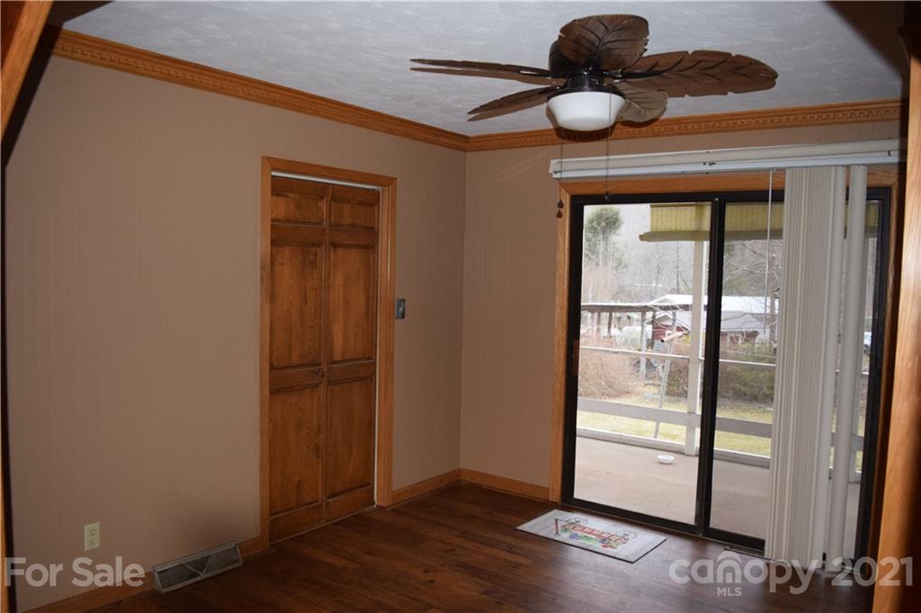 99 Jaffe Road Rosman, NC 28772 - Photo 2 of 15 Gallery Image 2