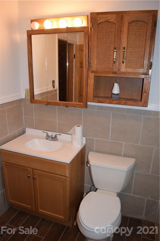 99 Jaffe Road Rosman, NC 28772 - Photo 11 of 15 Gallery Image 11