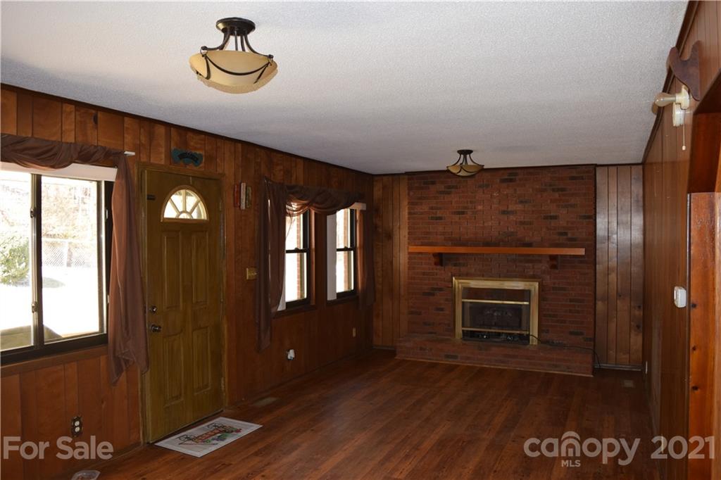 99 Jaffe Road Rosman, NC 28772 - Photo 12 of 15 Gallery Image 12
