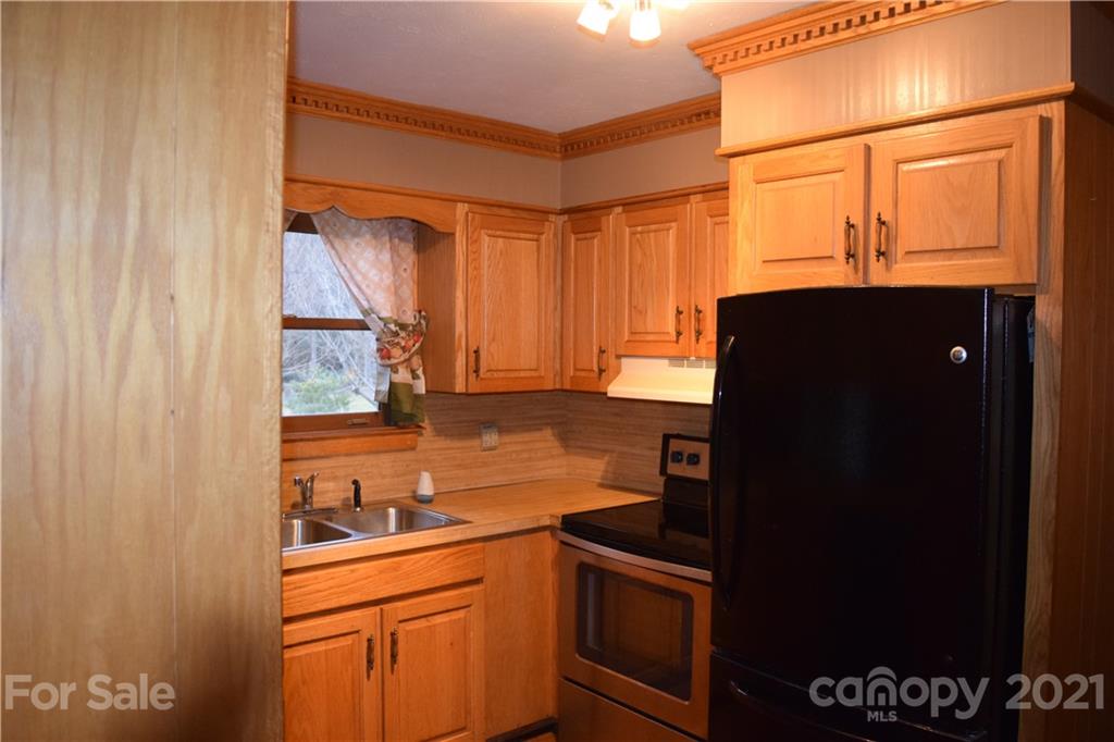 99 Jaffe Road Rosman, NC 28772 - Photo 4 of 15 Gallery Image 4