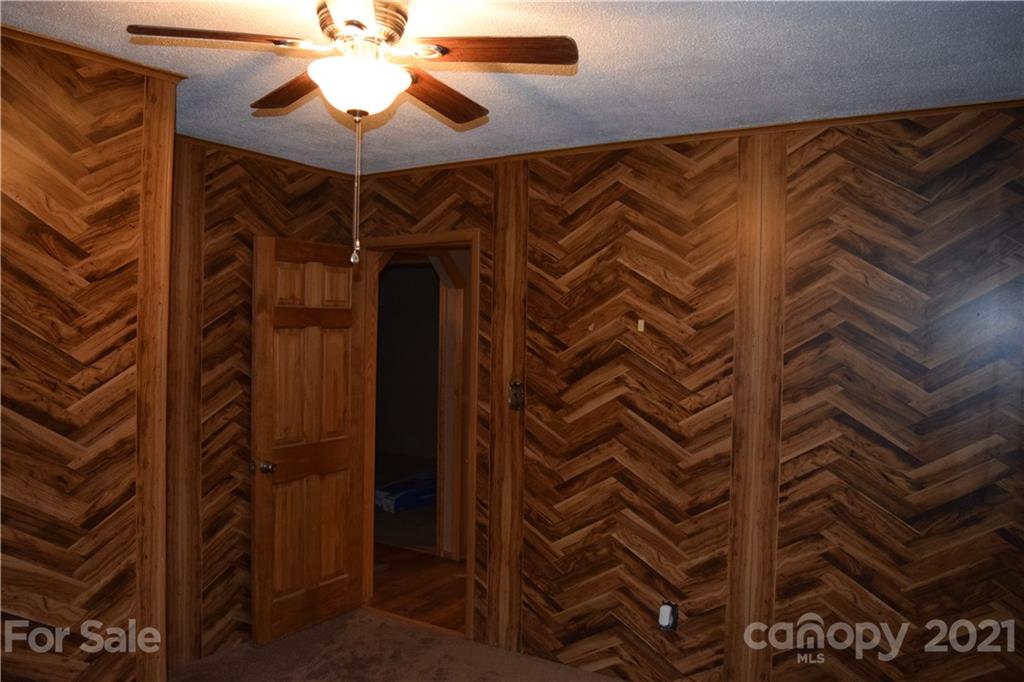 99 Jaffe Road Rosman, NC 28772 - Photo 7 of 15 Gallery Image 7