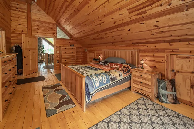 $1,699,000 | 7031 West Wind Lake Road, Norway, WI 53185