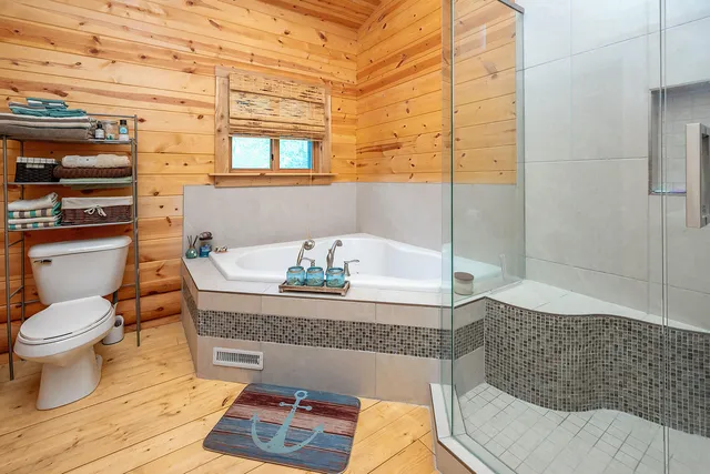 $1,699,000 | 7031 West Wind Lake Road, Norway, WI 53185