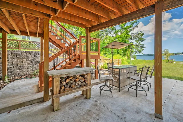 $1,699,000 | 7031 West Wind Lake Road, Norway, WI 53185