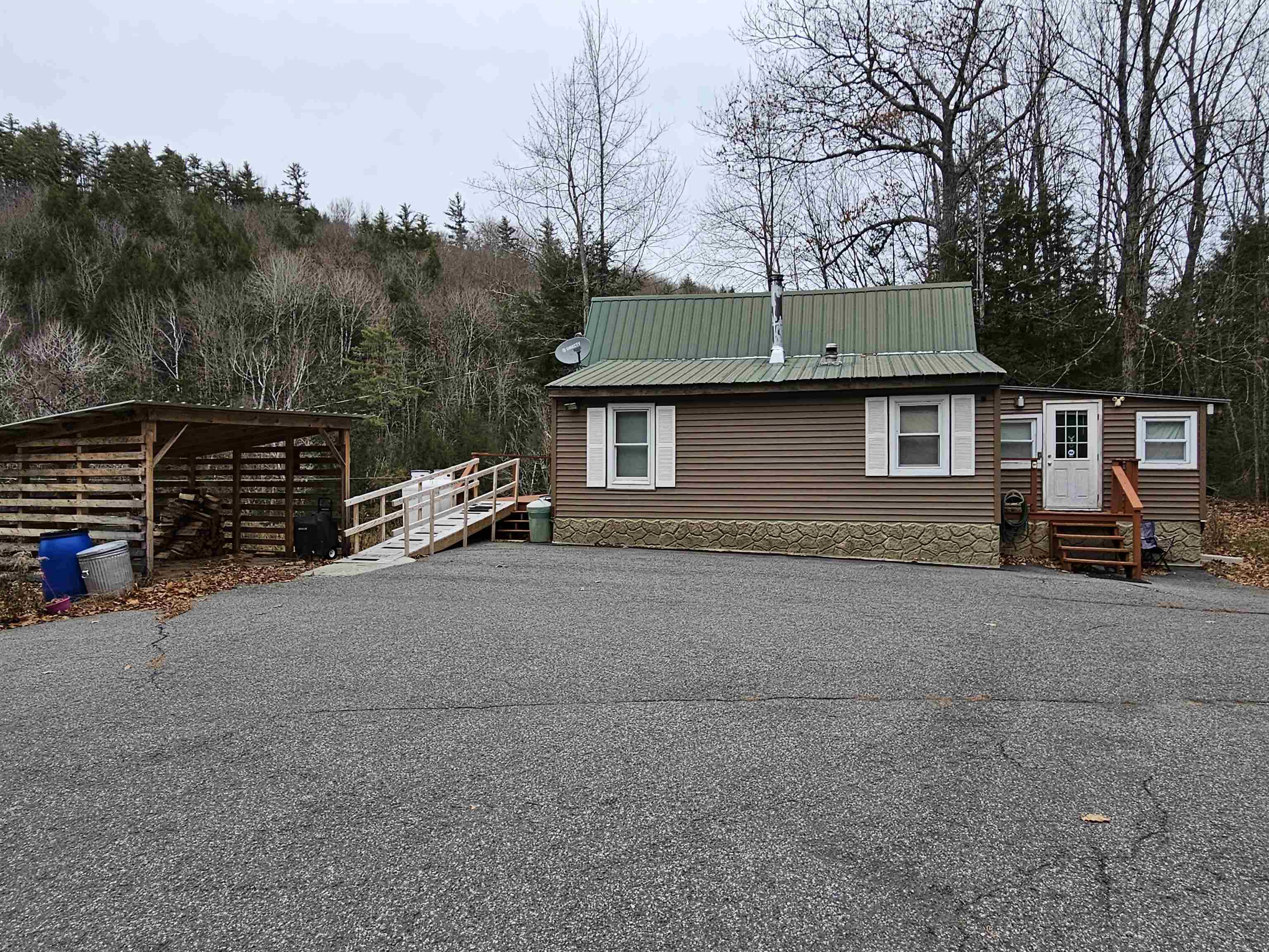 1372 Wild Ammonoosuc Road Bath, NH 03740 - Photo 10 of 16