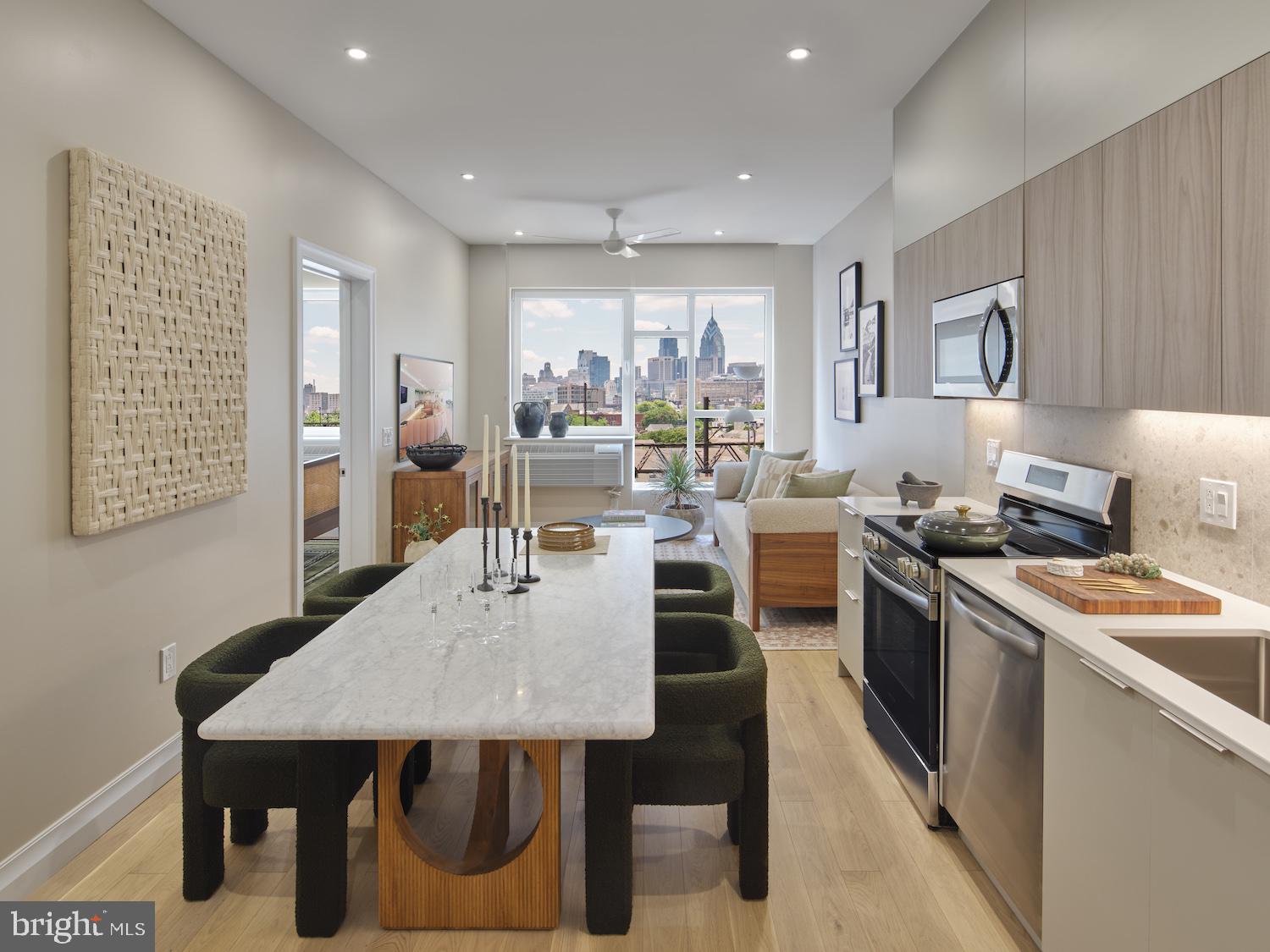 815-17 Poplar Street, Unit R Philadelphia, PA 19123 - Photo 1 of 15