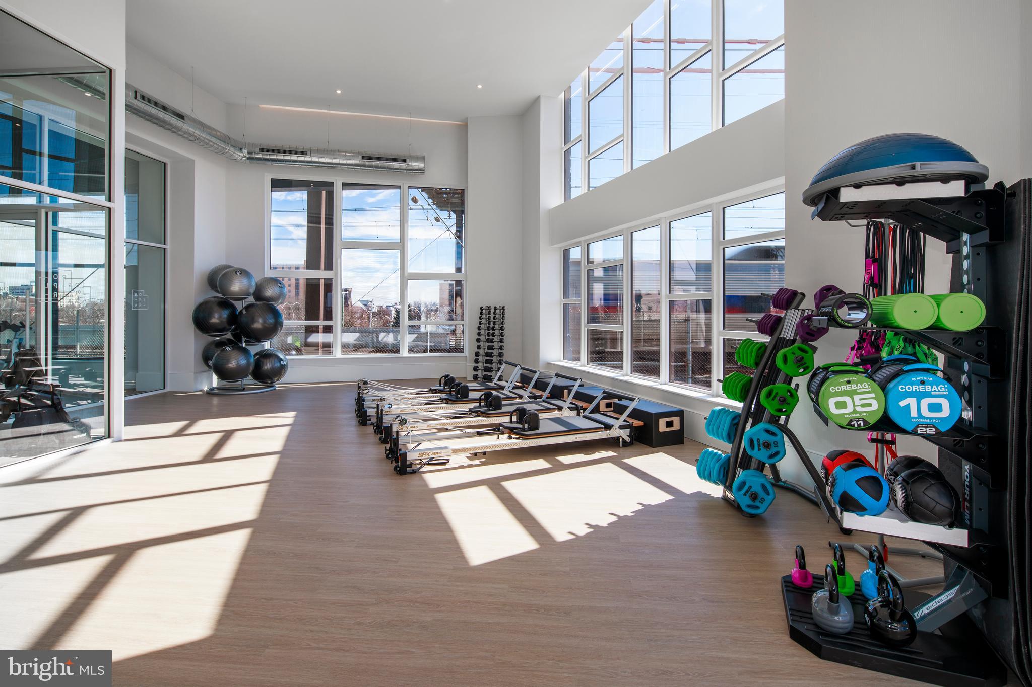 815-17 Poplar Street, Unit R Philadelphia, PA 19123 - Photo 9 of 15