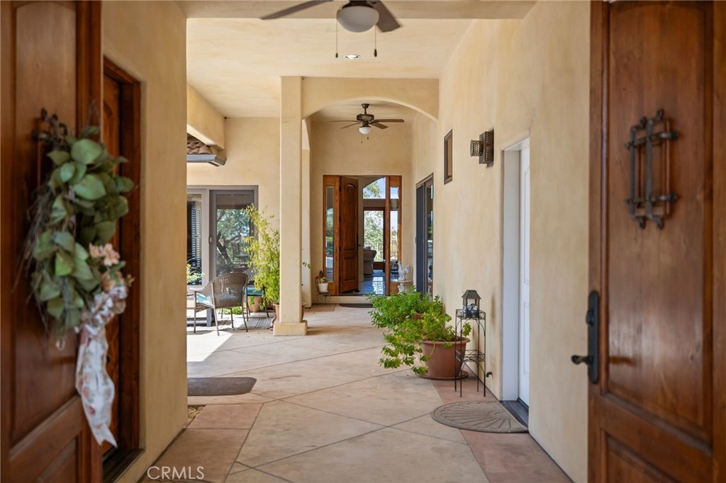 1479 Oak Ridge Drive Chico, CA 95928 - Photo 5 of 58