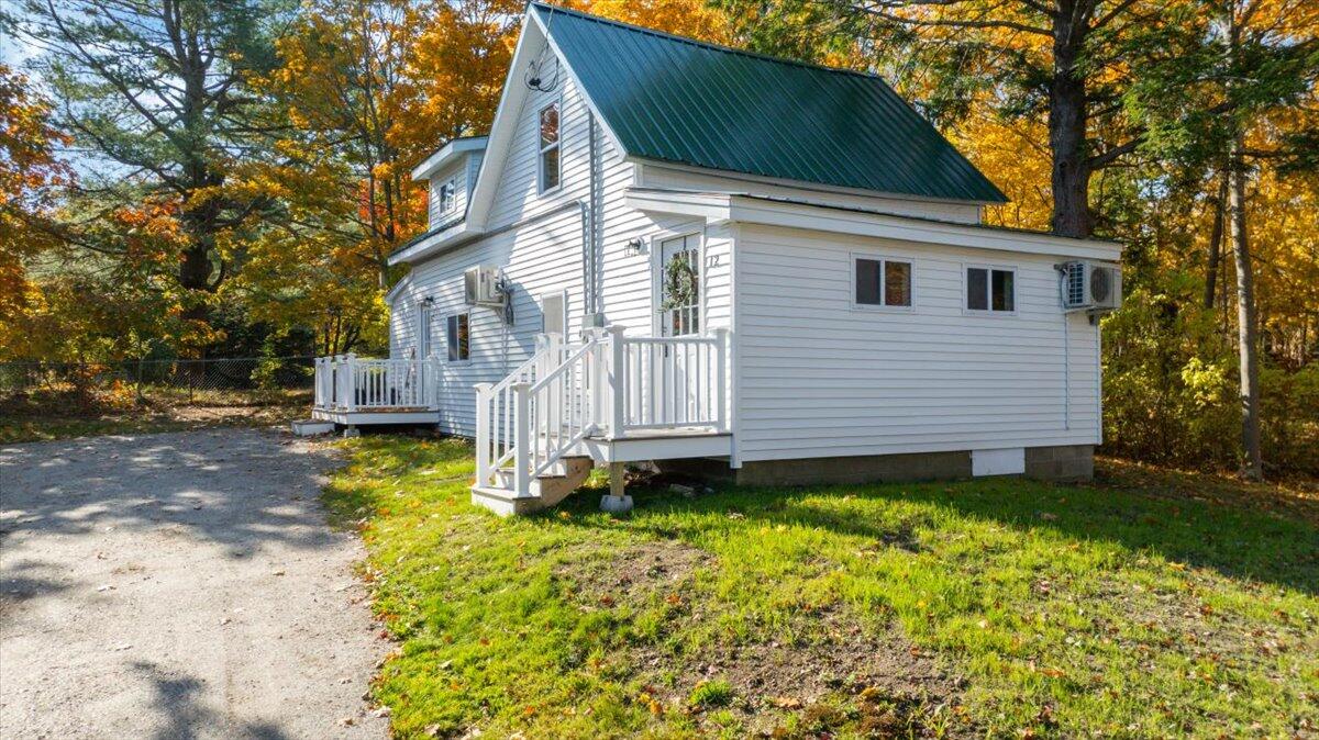 01-12 Tarbox St_Bath_ME-33