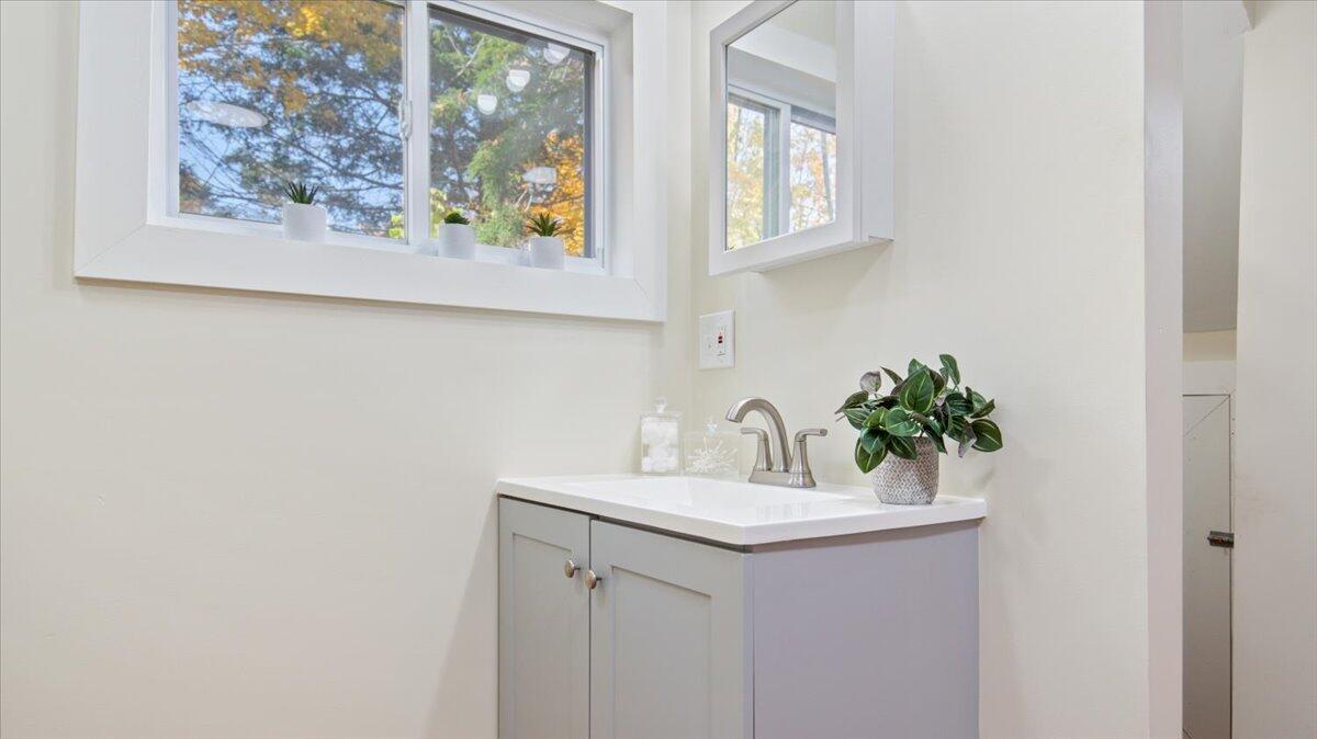 12 Tarbox Street Bath, ME 04530 - Photo 26 of 35 34-12 Tarbox St_Bath_ME-20