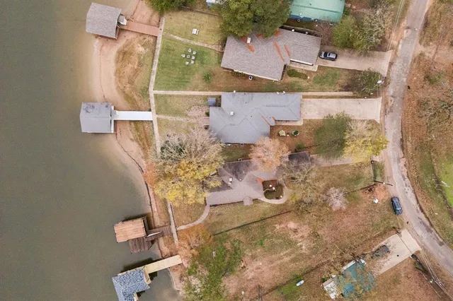 a view of a lake with houses