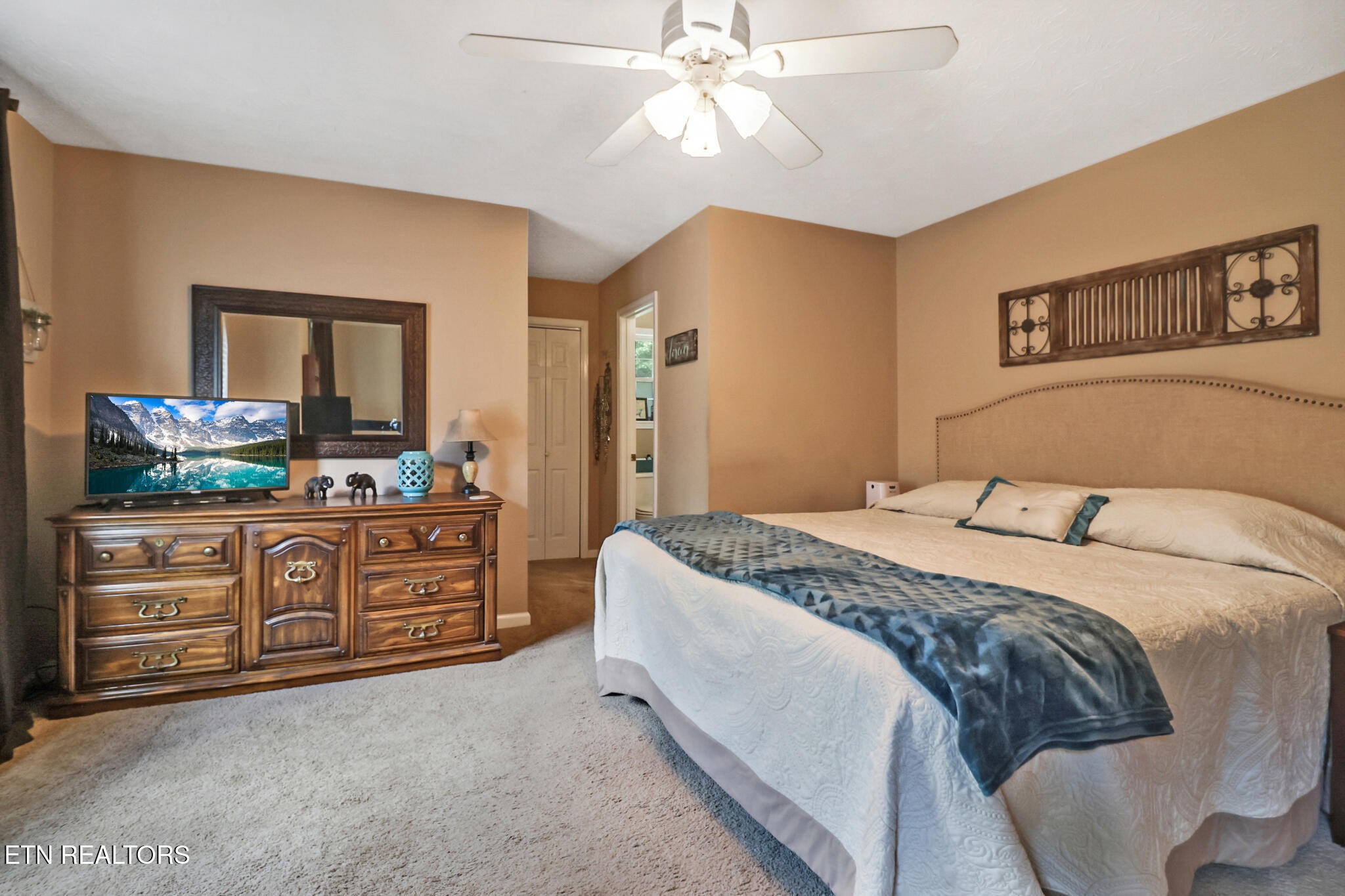 129 Hall Road Crossville, TN 38571 - Photo 11 of 26 Gallery Image 11