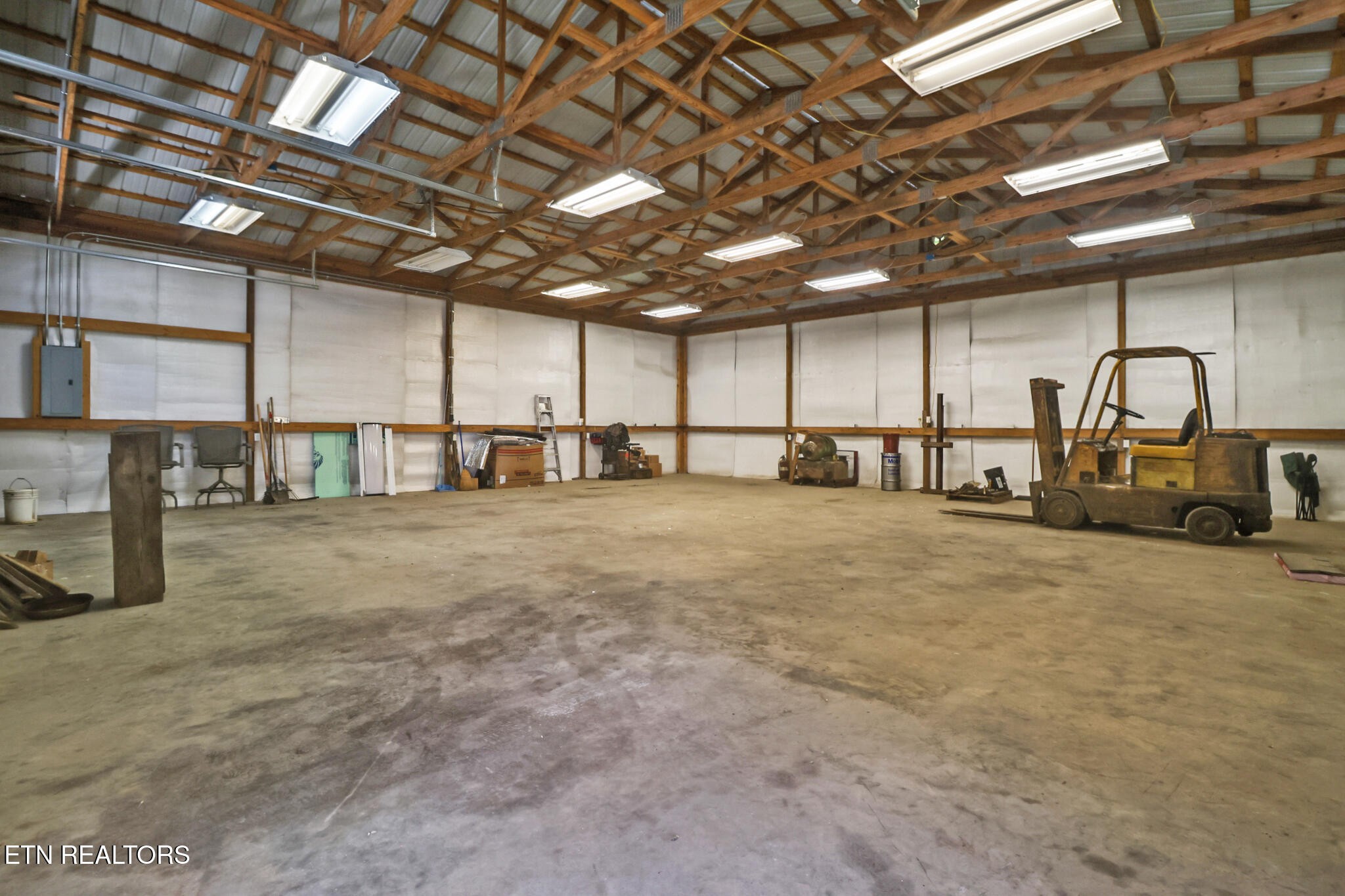 129 Hall Road Crossville, TN 38571 - Photo 19 of 26 Gallery Image 19