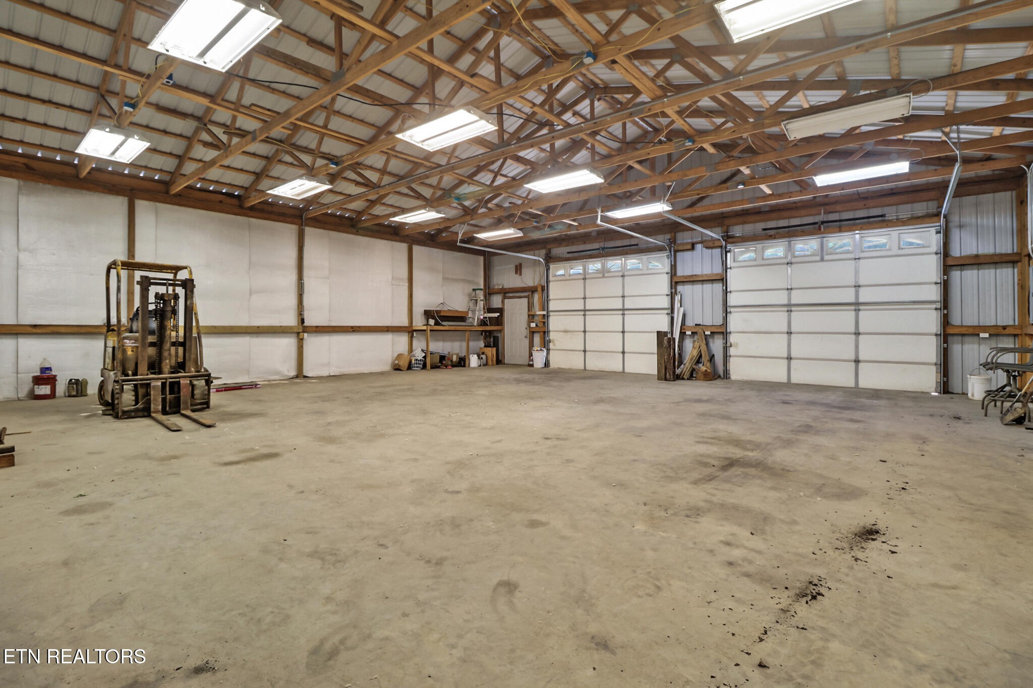 129 Hall Road Crossville, TN 38571 - Photo 20 of 26 Gallery Image 20