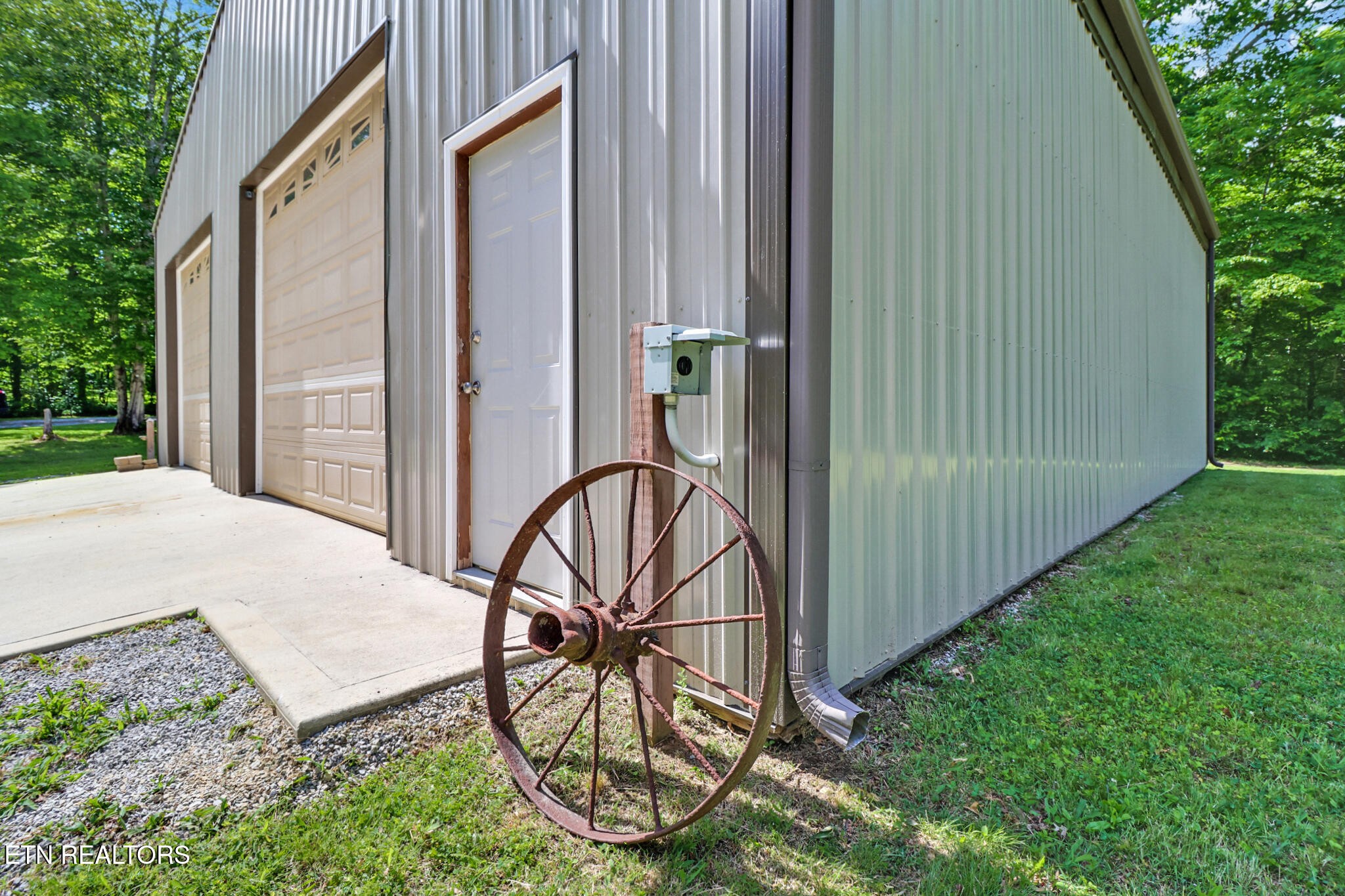 129 Hall Road Crossville, TN 38571 - Photo 21 of 26 Gallery Image 21