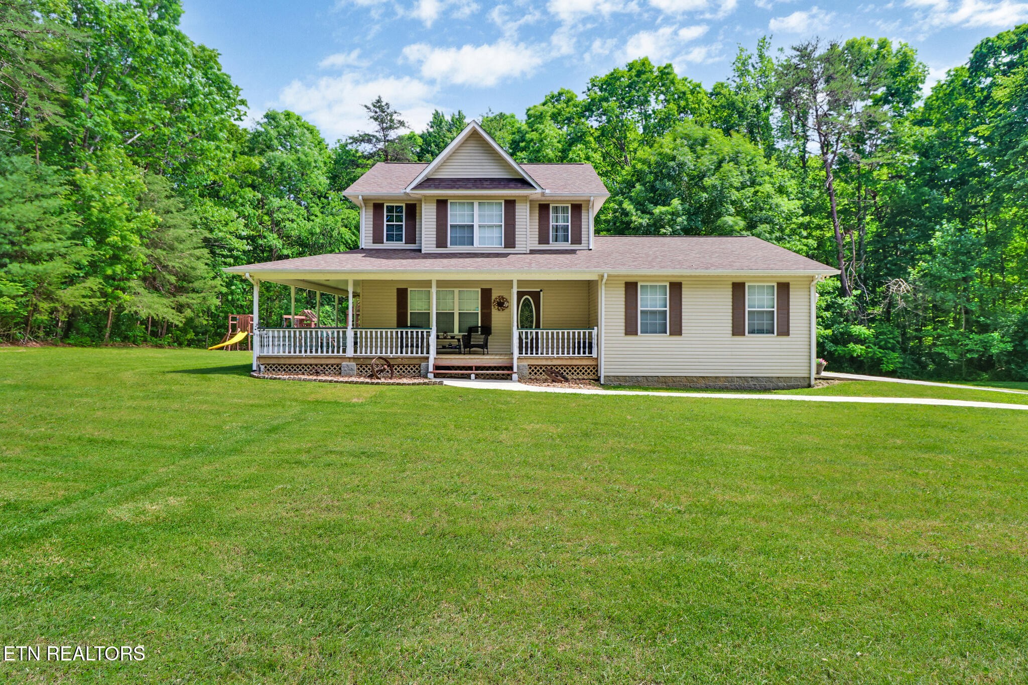129 Hall Road Crossville, TN 38571 - Photo 3 of 26 Gallery Image 3
