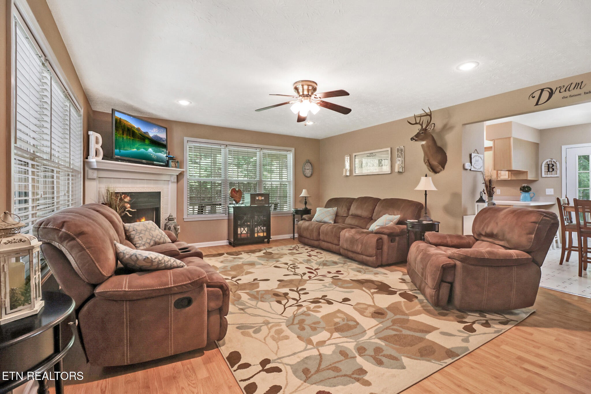 129 Hall Road Crossville, TN 38571 - Photo 4 of 26 Gallery Image 4