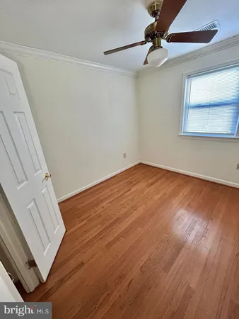 $4,000 | 3301 Spring Lane, Falls Church, VA 22041