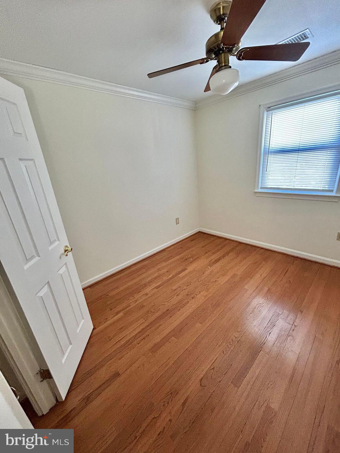 3301 Spring Lane Falls Church, VA 22041 - Photo 11 of 13