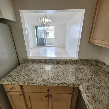 $2,175 | 10090 Northwest 80th Court, Unit 1202, Hialeah Gardens, FL 33016