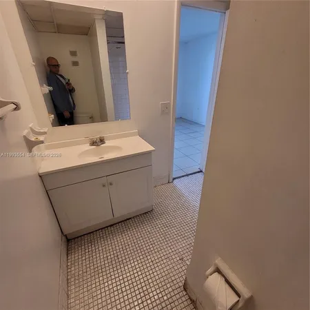 $2,175 | 10090 Northwest 80th Court, Unit 1202, Hialeah Gardens, FL 33016
