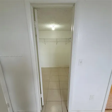 $2,175 | 10090 Northwest 80th Court, Unit 1202, Hialeah Gardens, FL 33016