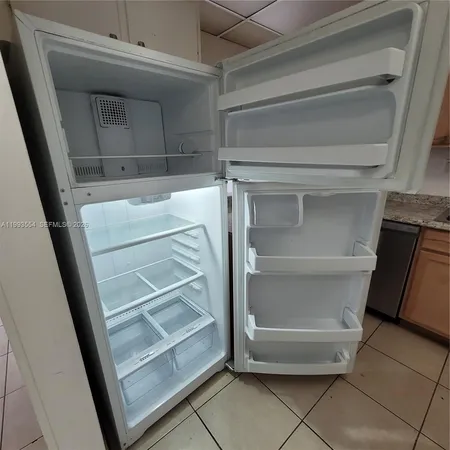 $2,175 | 10090 Northwest 80th Court, Unit 1202, Hialeah Gardens, FL 33016