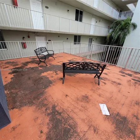 $2,185 | 10090 Northwest 80th Court, Unit 1202, Hialeah Gardens, FL 33016