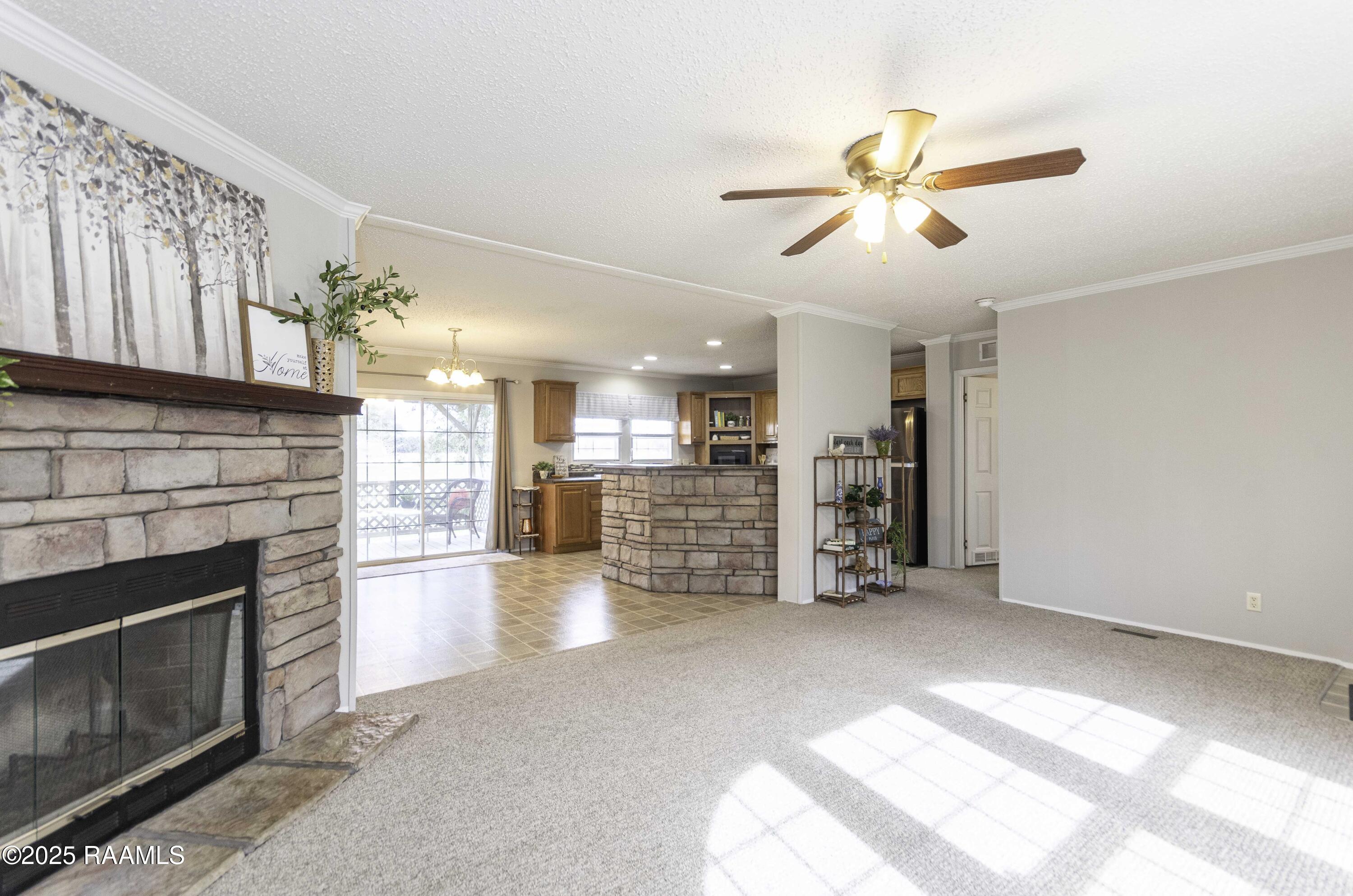 364 Winn Road Sunset, LA 70584 - Photo 8 of 34 Living Room 3 (5)