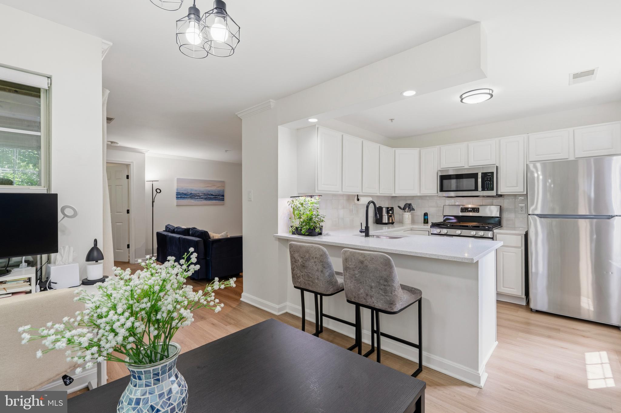111 Timberbrook Lane, Unit 202 Gaithersburg, MD 20878 - Photo 16 of 31