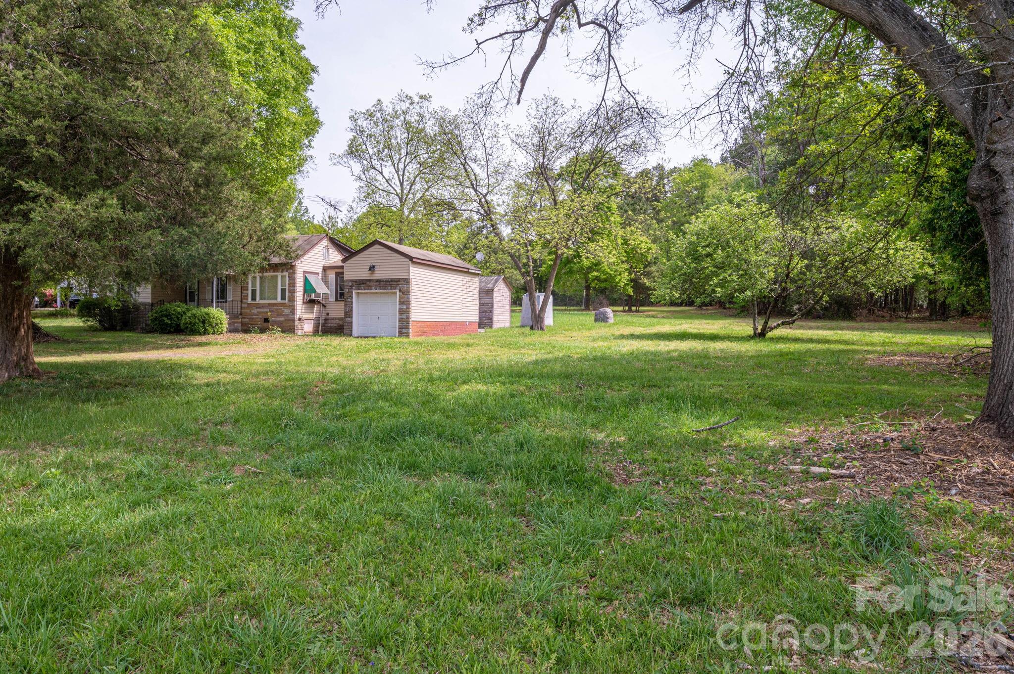 2059 South Point Road Belmont, NC 28012 - Photo 18 of 24