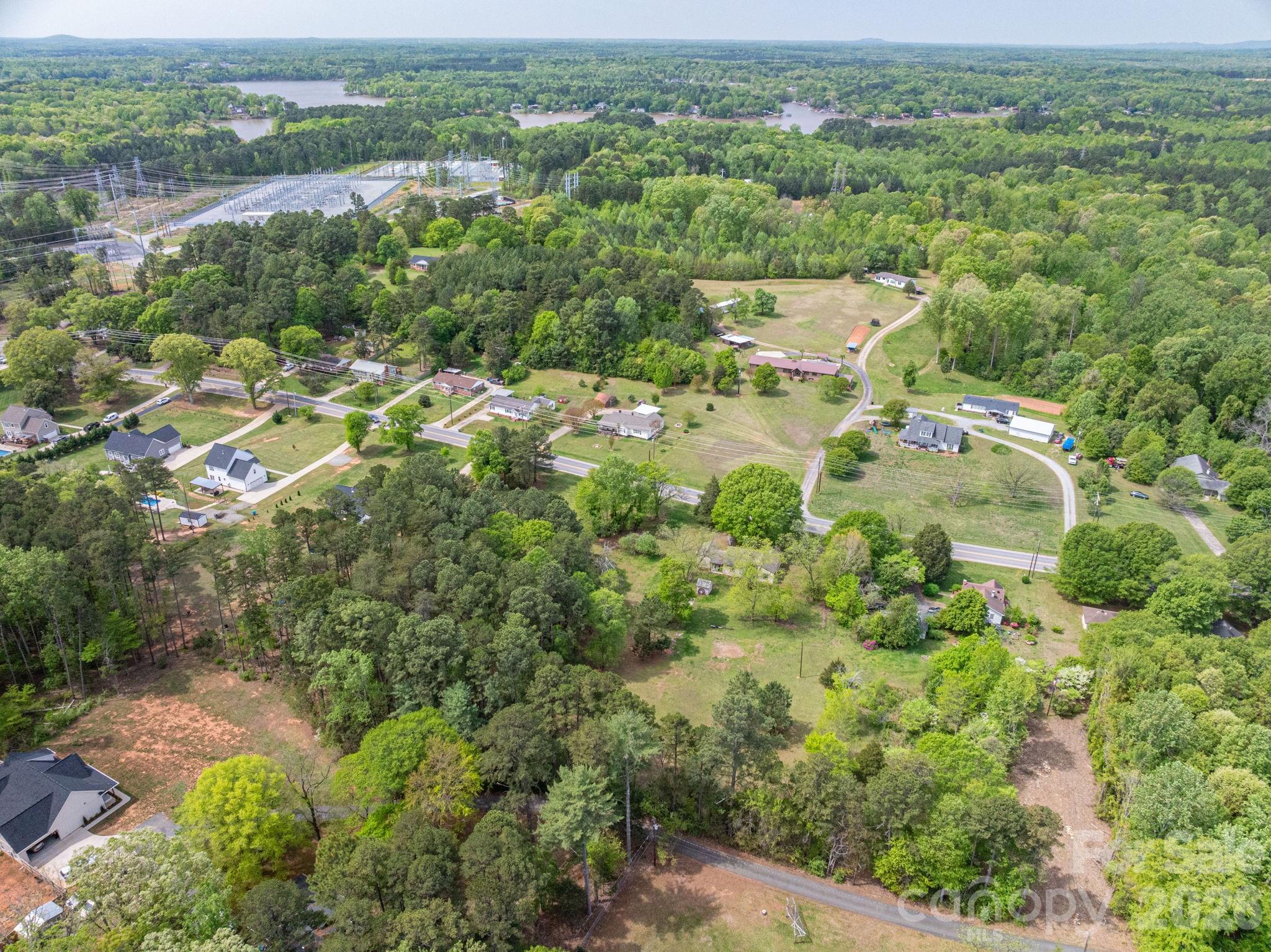 2059 South Point Road Belmont, NC 28012 - Photo 9 of 24