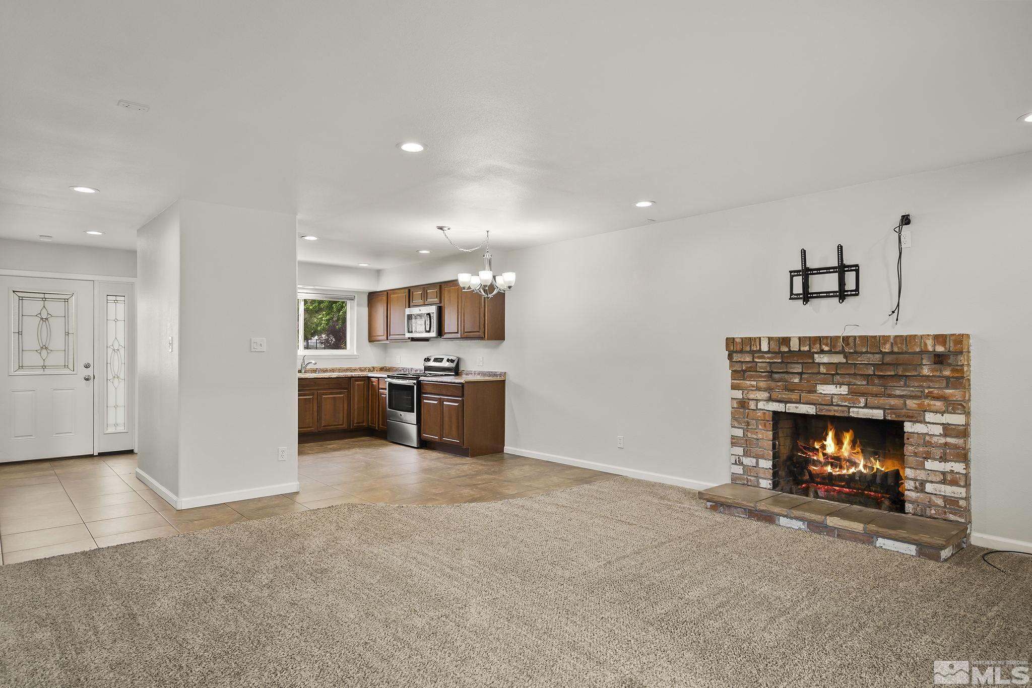 209 Smithridge Park Reno, NV 89502 - Photo 4 of 16 Photo 4