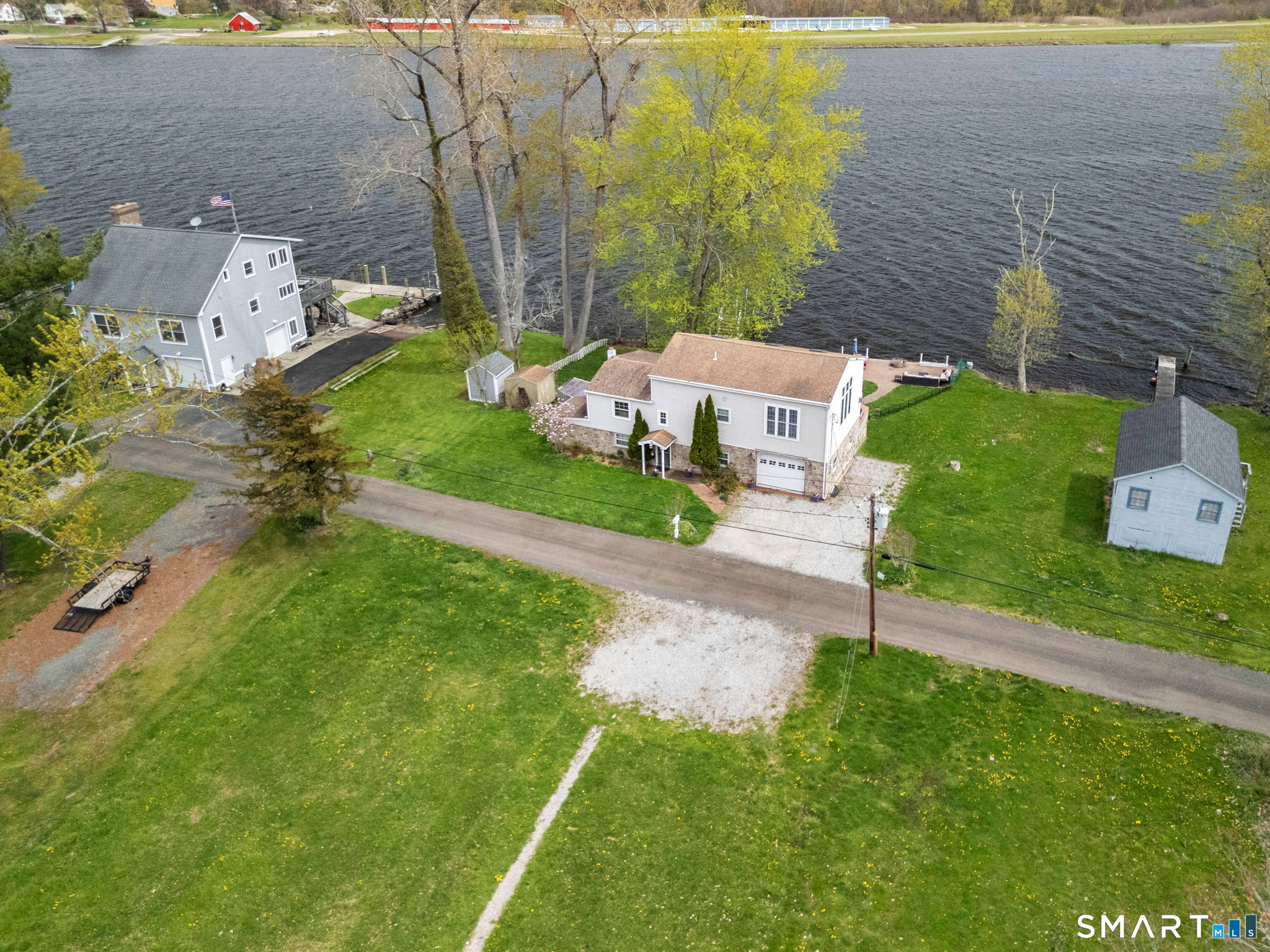 84 Little Meadow Road Haddam, CT 06438 - Photo 7 of 40