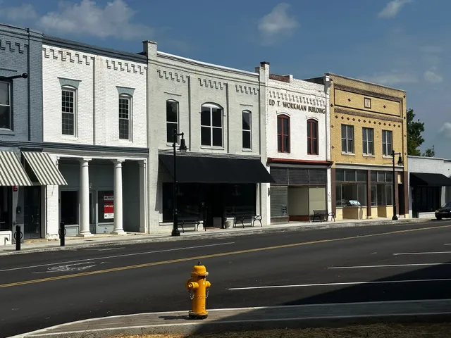 a view of building with street
