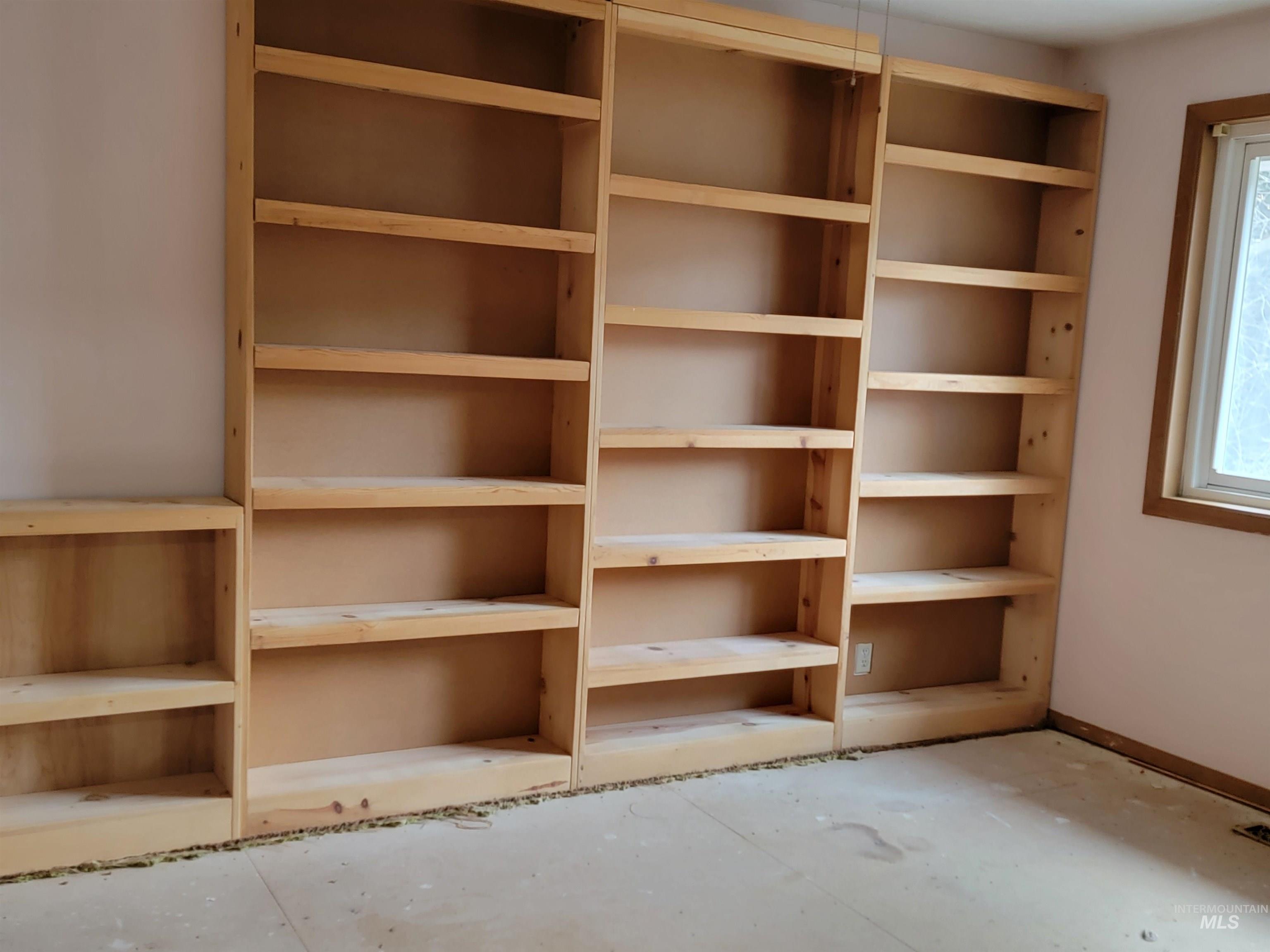 3311 Snowflake Way Boise, ID 83706 - Photo 11 of 14 Interior space