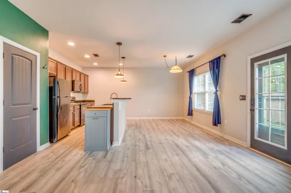 $269,000 | 309 Grant Street, Easley, SC 29640