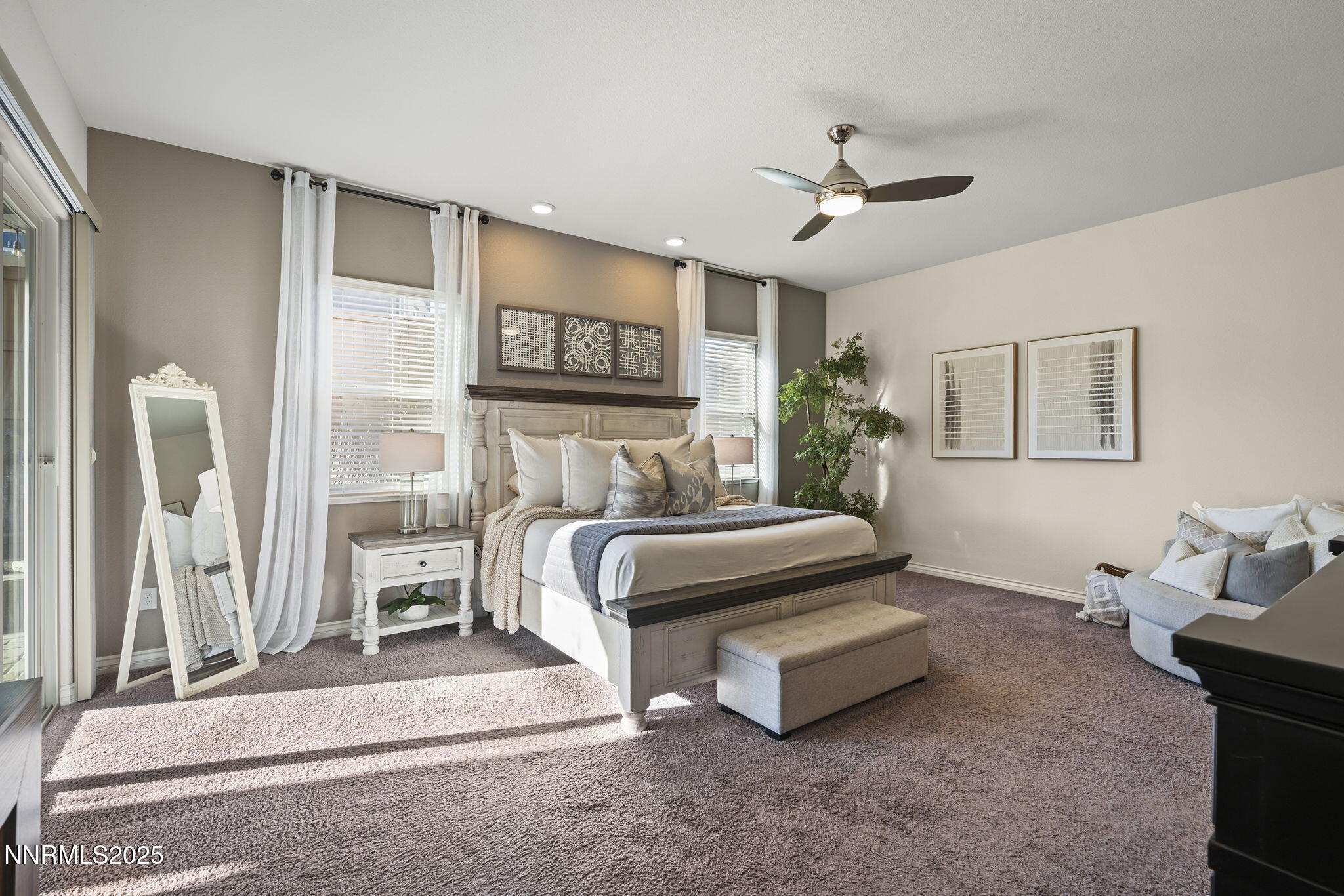 425 Chelmsford Drive Reno, NV 89439 - Photo 14 of 37 18-web-or-mls-_DSC9614