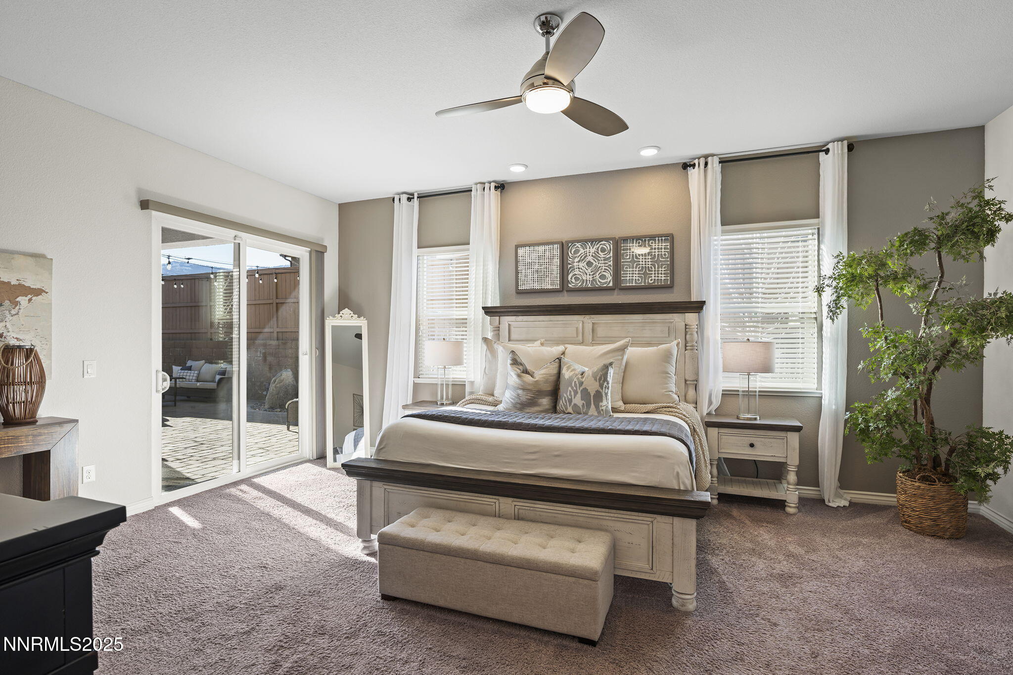 425 Chelmsford Drive Reno, NV 89439 - Photo 15 of 37 19-web-or-mls-_DSC9619