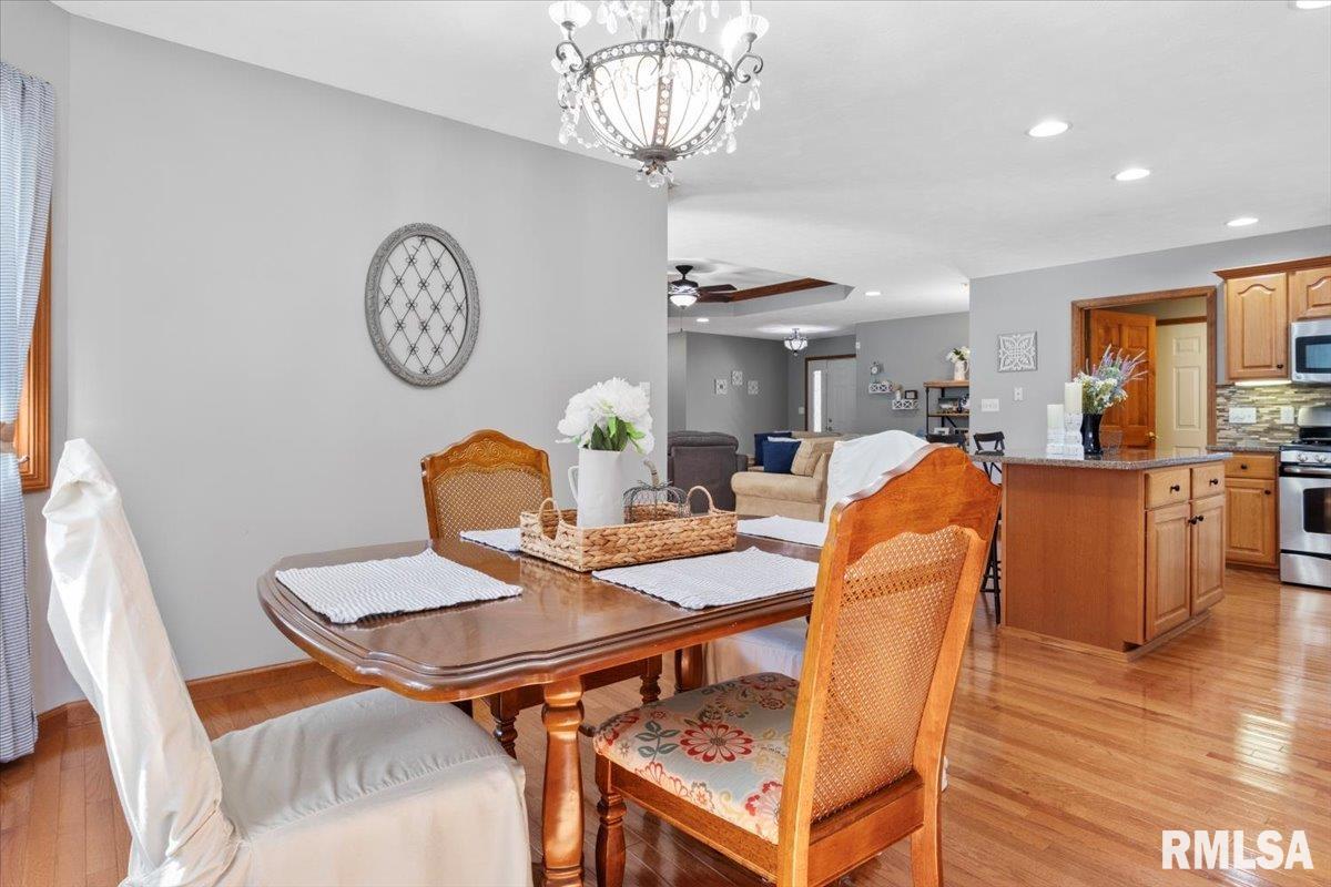 14 Spring Street Riverton, IL 62561 - Photo 11 of 36 Gallery Image 11
