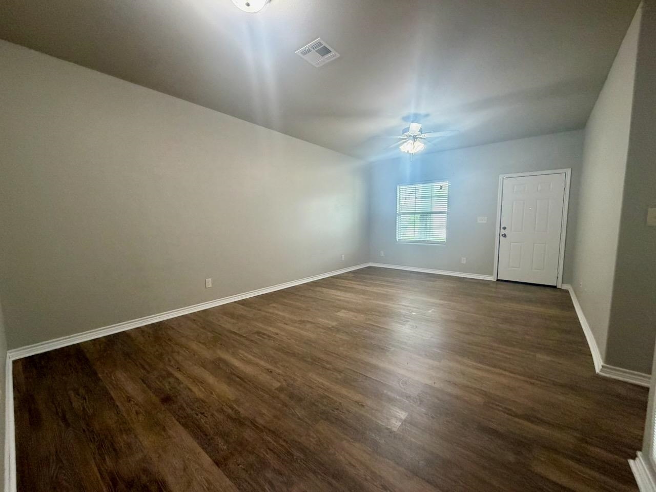 527 Old Silsbee Road, Unit 30 Lumberton, TX 77657 - Photo 5 of 22