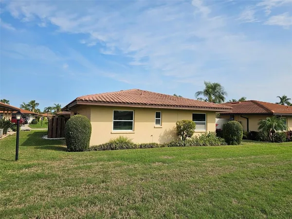 $1,750 | 3304 Mcdill Road, Bradenton, FL 34207