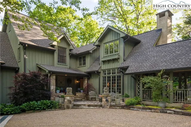 a house view with a outdoor space