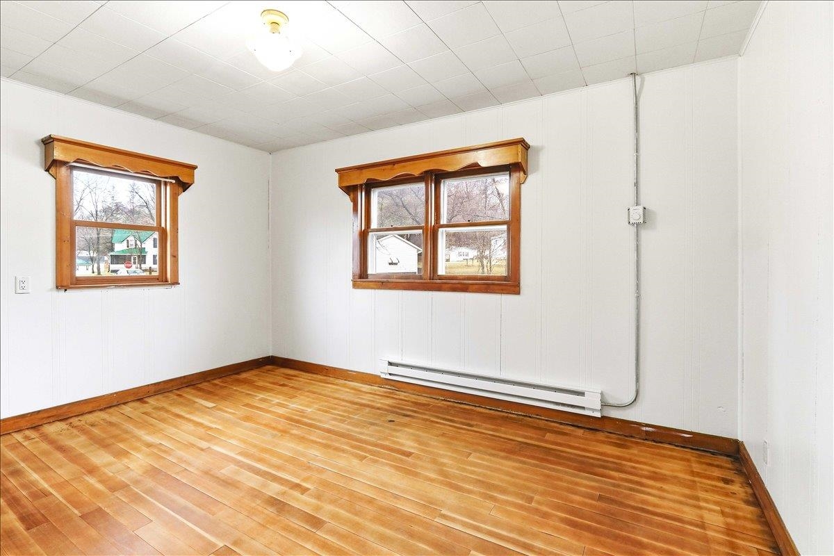 302 Wisconsin Street Wonewoc, WI 53968 - Photo 17 of 39