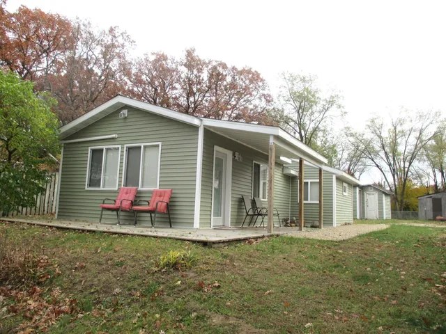 $205,000 | W5426 Buffalo Drive, Montello, WI 53949