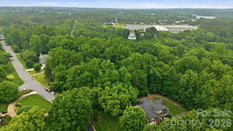 $975,000 | 5424 Amanda Lane, Belmont, NC 28012
