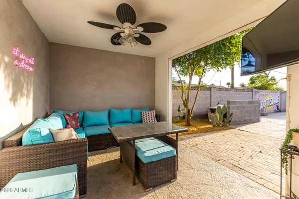 $949,499 | 8335 East Weldon Avenue, Scottsdale, AZ 85251