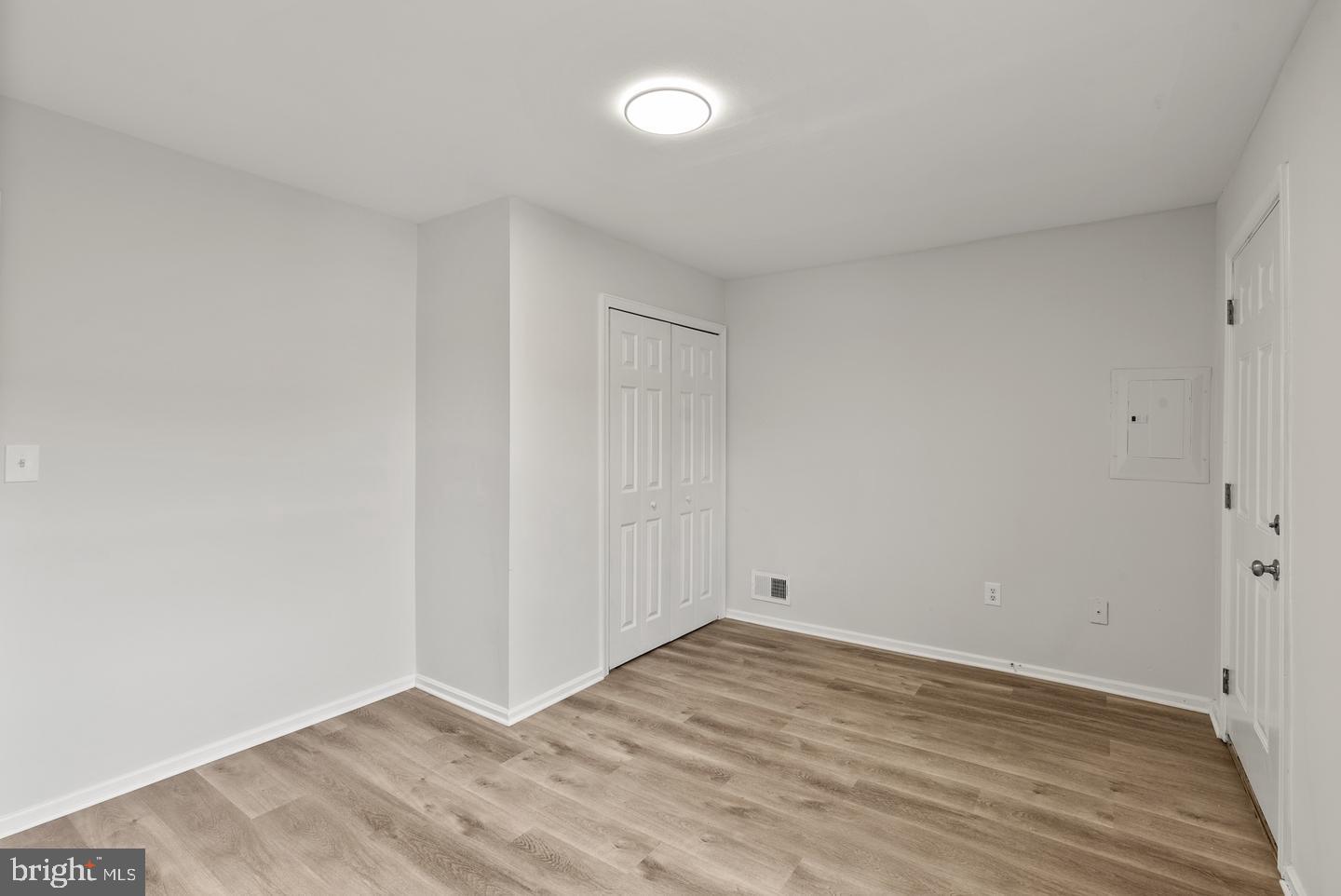 8047 Park Haven Road Baltimore, MD 21222 - Photo 10 of 26 Gallery Image 10