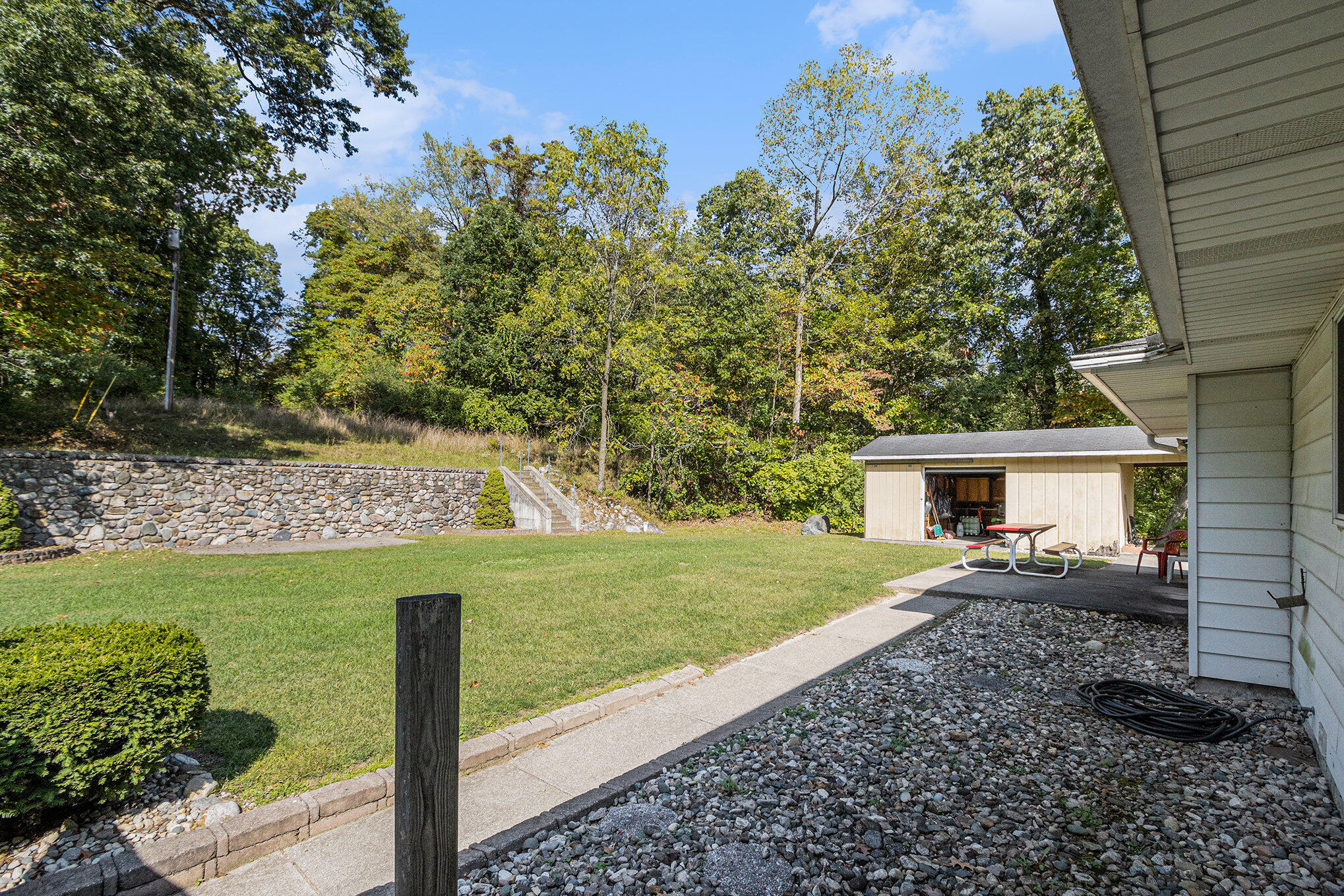 12372 Bidelman Road Three Rivers, MI 49093 - Photo 23 of 35 021_12372bidelman_39_877